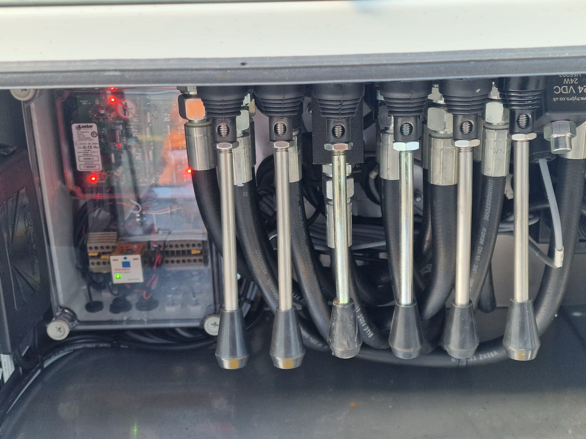 dfc5cd73-d745-48bd-841e-4e0ab0459f19